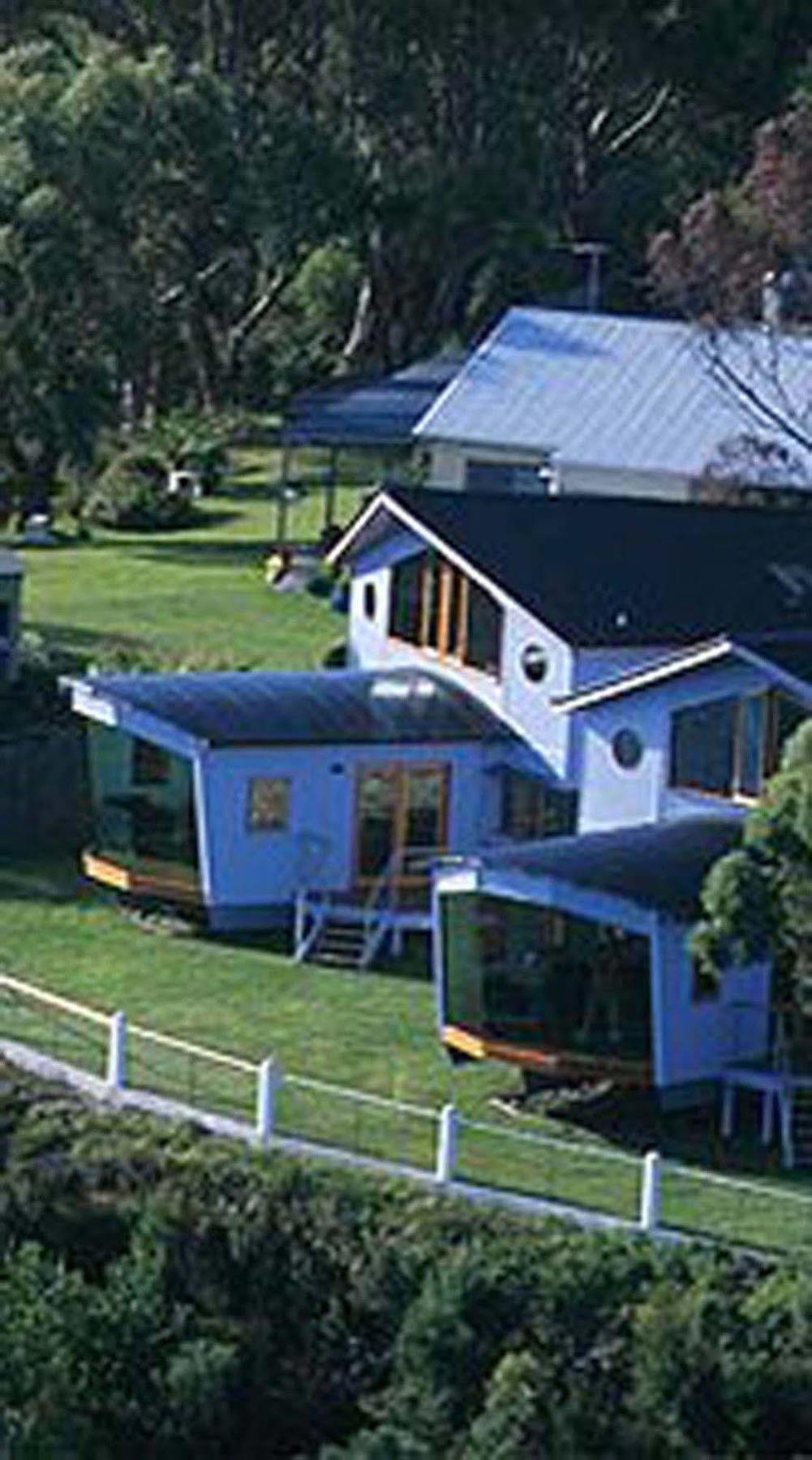Wheelhouse Apartments Стран Экстерьер фото