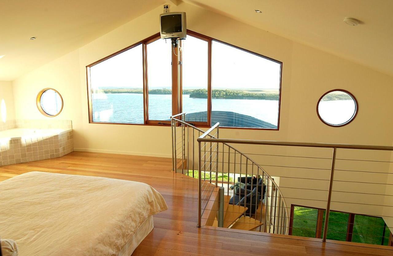Wheelhouse Apartments Стран Экстерьер фото